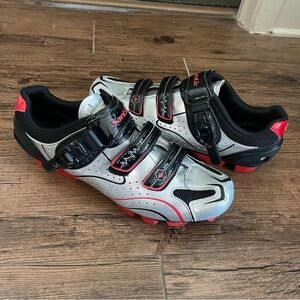 Santic  Cycling Shoes men’s size 12